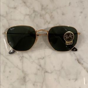 Rayban hexagon aviators